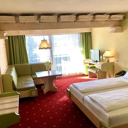 Seefeld-lodge فندق