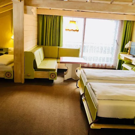 فندق Seefeld-lodge سيفيلد ان تيرول